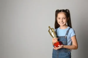 what types of prizes do children receive at school in your country ielts speaking part 3